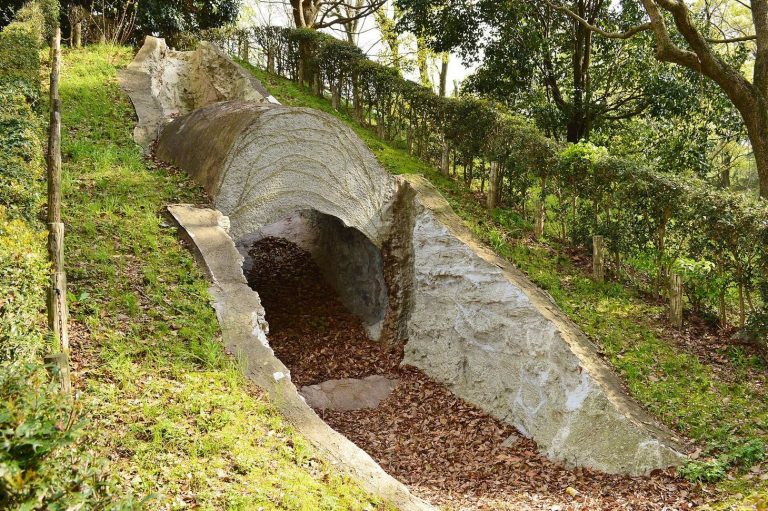 Suemura Kiln Site: A Major Ancient Sue-Ware Production Center in Japan