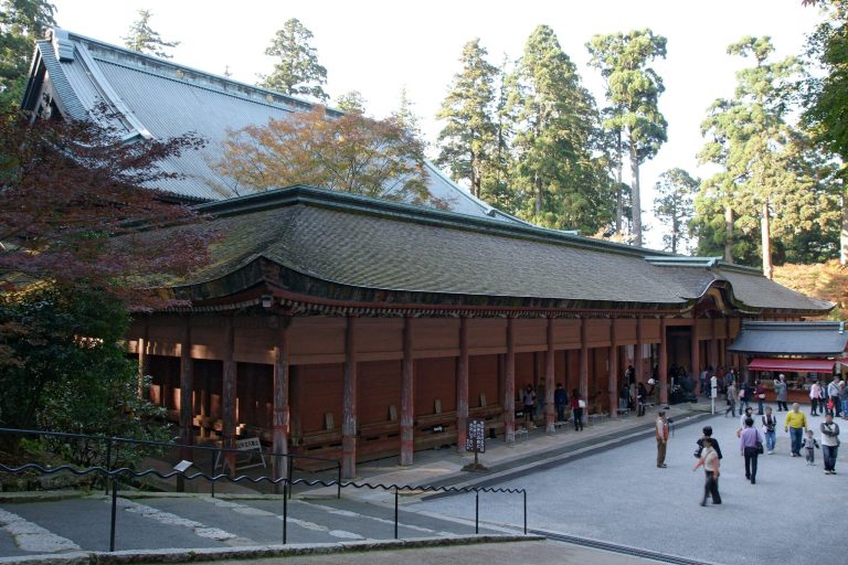 Enryaku-ji Temple: Head Temple of Japanese Tendai Buddhism