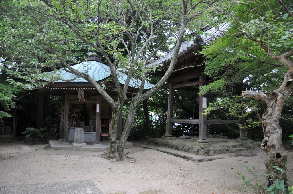 Negoro-ji Temple: A Tendai Buddhist Pilgrimage Temple in Japan 4 Negoro-ji Temple