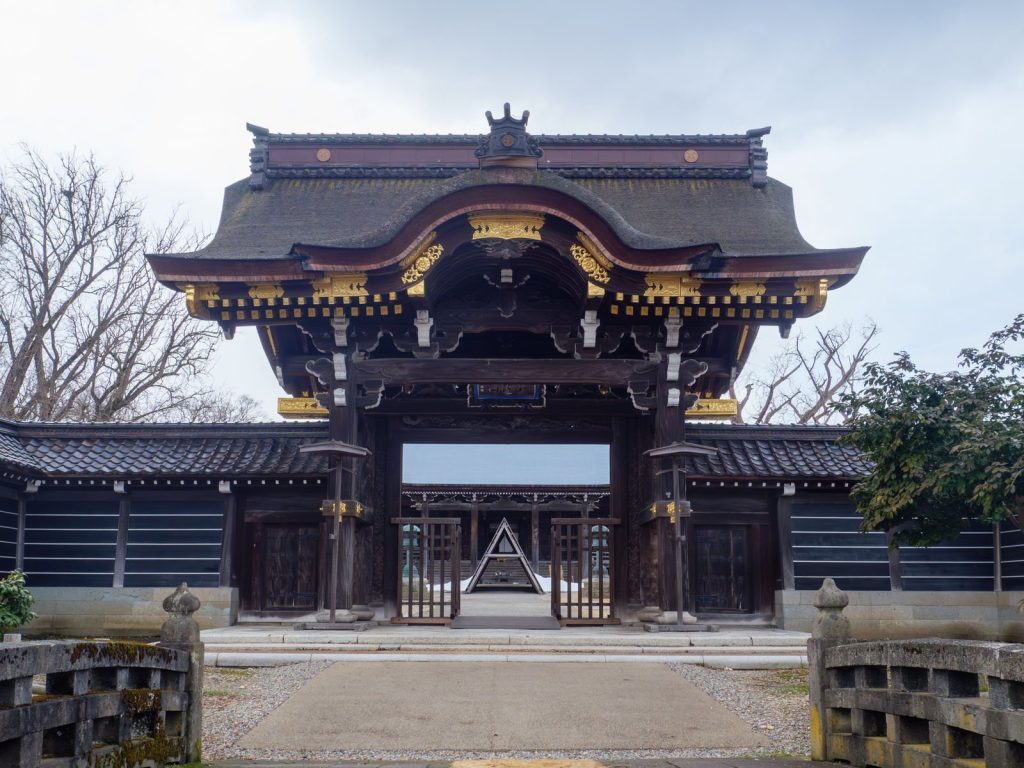 Shōkō-ji Temple: A Honganji Jōdo Shinshū Temple in Takaoka, Japan 4 Shōkō-ji Temple