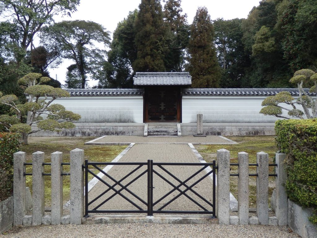 Yashima no Misasagi: Imperial Mausoleum of Prince Sawara in Nara 2 Yashima no Misasagi