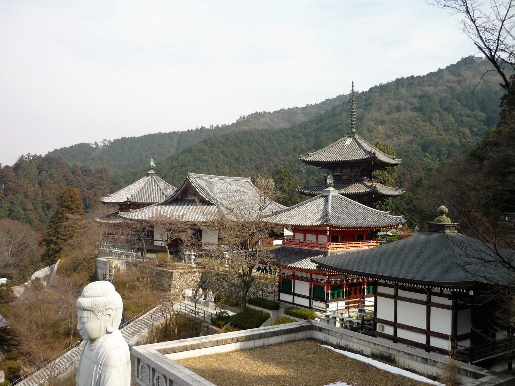 Minamihokke-ji Temple: A Shingon Buddhist Kannon Pilgrimage Temple in Japan 1 Minamihokke-ji Temple