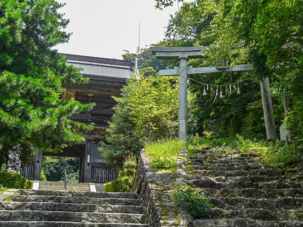 Kōnomine-ji Temple: A Shingon Buddhist Temple on Mount Kōnomine 5 Kounomine-ji Temple