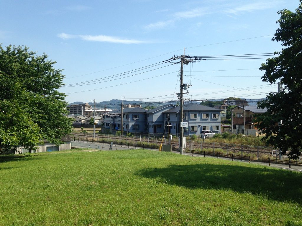 Mizuki: A Seventh-Century Fortified Embankment in Japan 4 Mizuki