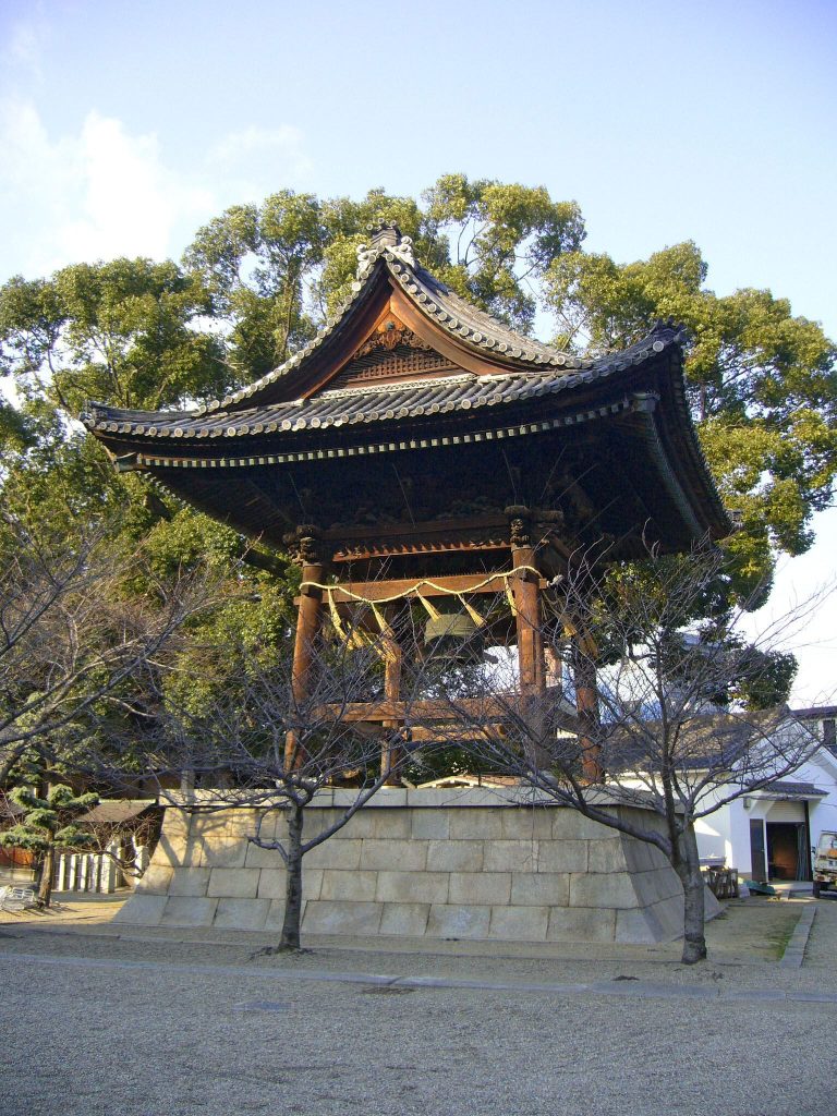 Dainenbutsu-ji Temple: Head Temple of the Yuzu Nembutsu School 4 Dainenbutsu-ji Temple