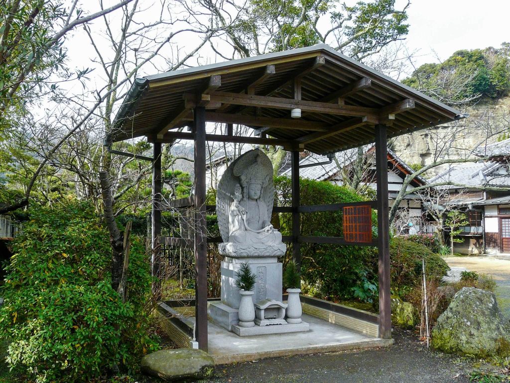 Jōkōmyō-ji Temple: A Medieval Buddhist Temple in Kamakura, Japan 1 Jōkōmyō-ji Temple