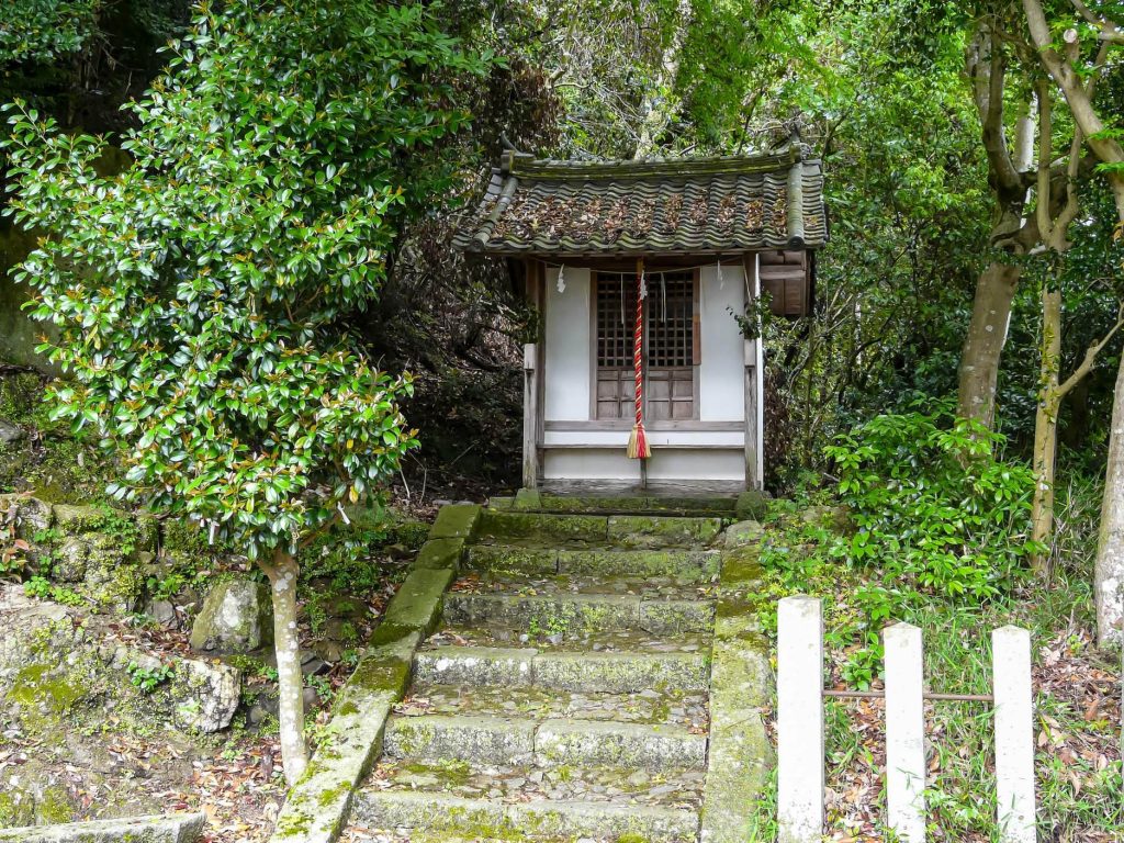 Kaibara Hachiman Shrine: A Historic Shinto Shrine in Tamba, Japan 5 Kaibara Hachiman Shrine