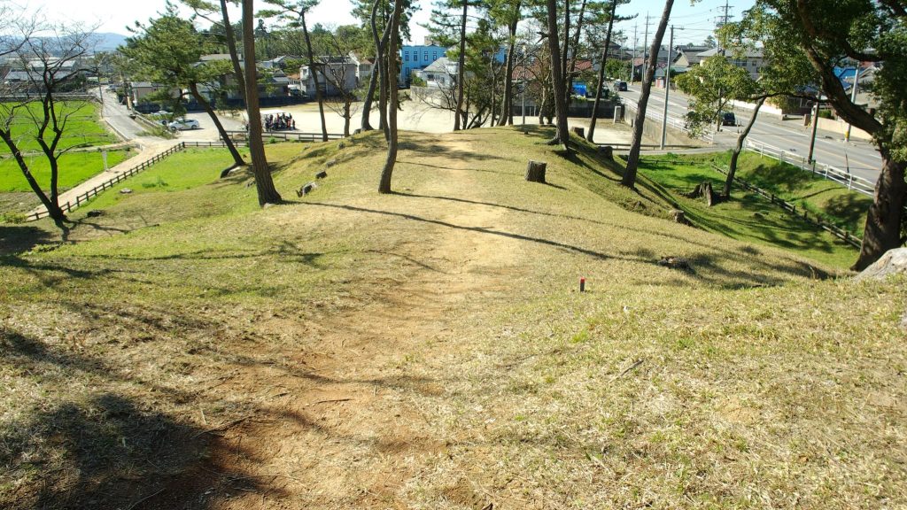 Futago Kofun: An Early Kofun-Period Burial Mound in Japan 3 Futago Kofun