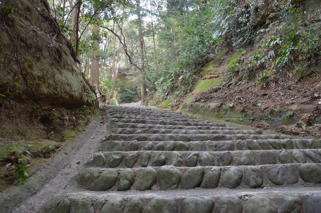 Takatenjin Castle: A Sengoku-Period Mountain Fortress in Japan 2 Takatenjin Castle