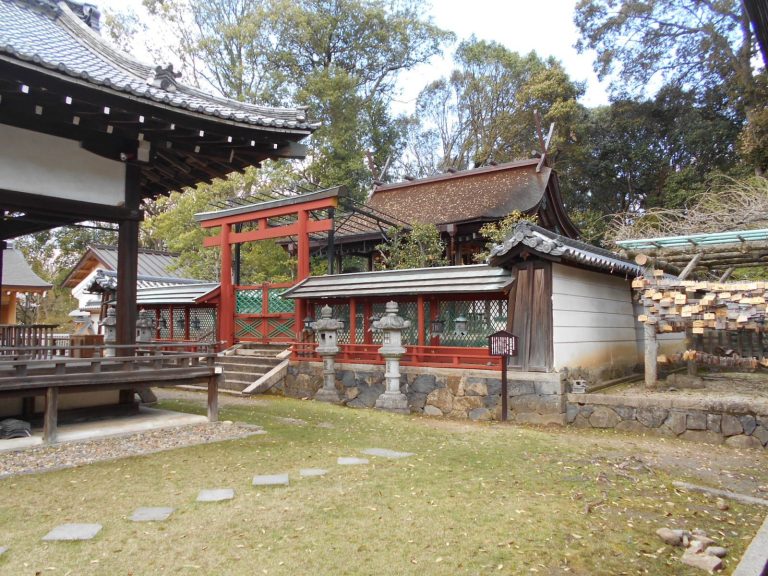 Himuro Shrine: A Shinto Sanctuary of Ice Worship and Court Music in Nara