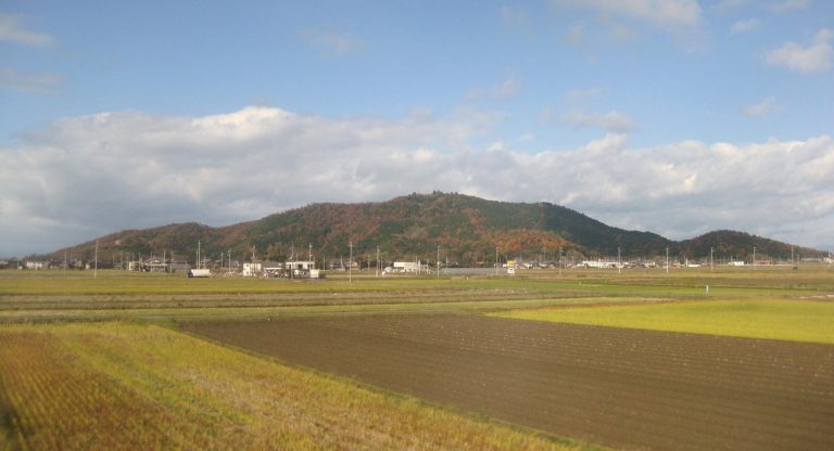 Kōjin-yama Kofun: A Keyhole-Shaped Burial Mound in Japan