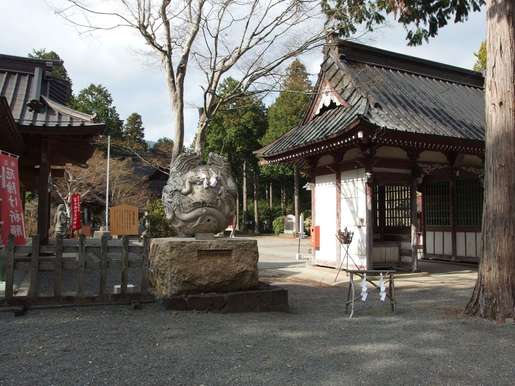 Fuji Omuro Sengen Shrine: A Mount Fuji Worship Shrine in Japan 5 Fuji Omuro Sengen Shrine
