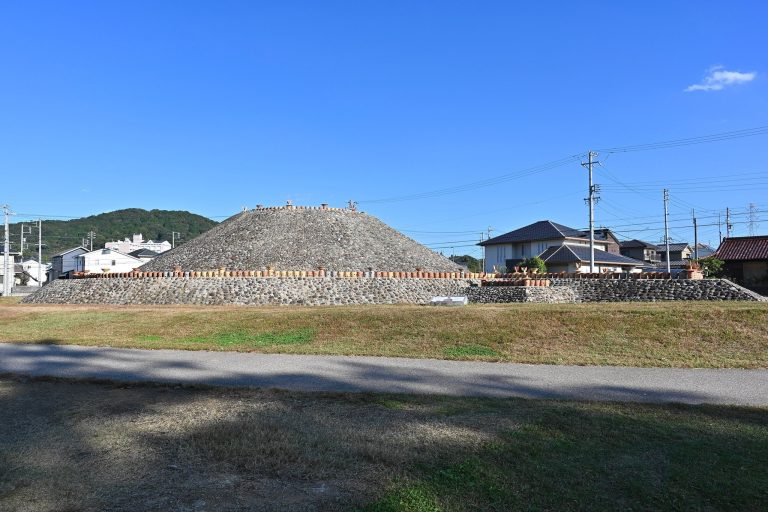 Shidami Kofun Group: Ancient Burial Mounds in Nagoya