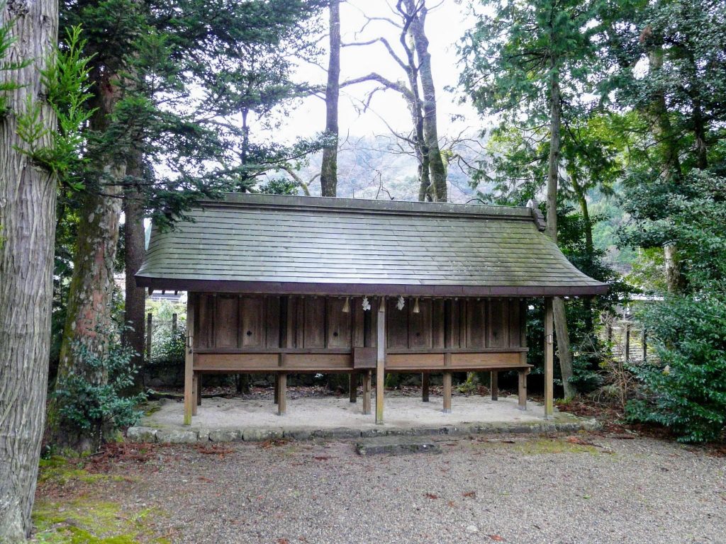 Susa Shrine: A Shinto Shrine Associated with Susanoo-no-Mikoto 5 Susa Shrine