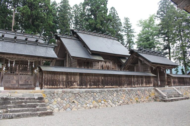 Nagataki Hakusan Shrine: A Central Center of Hakusan Worship in Japan