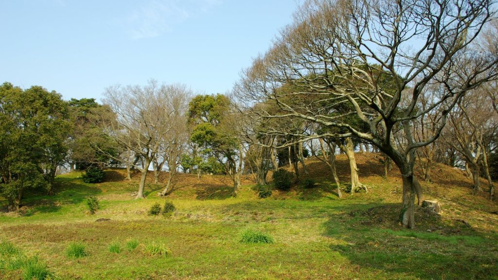 Shōbōji Kofun: A Keyhole-Shaped Burial Mound in Japan 2 Shōbōji Kofun