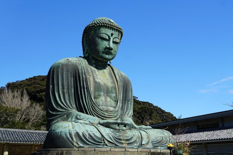 Kōtoku-in Temple: Home of the Great Buddha of Kamakura
