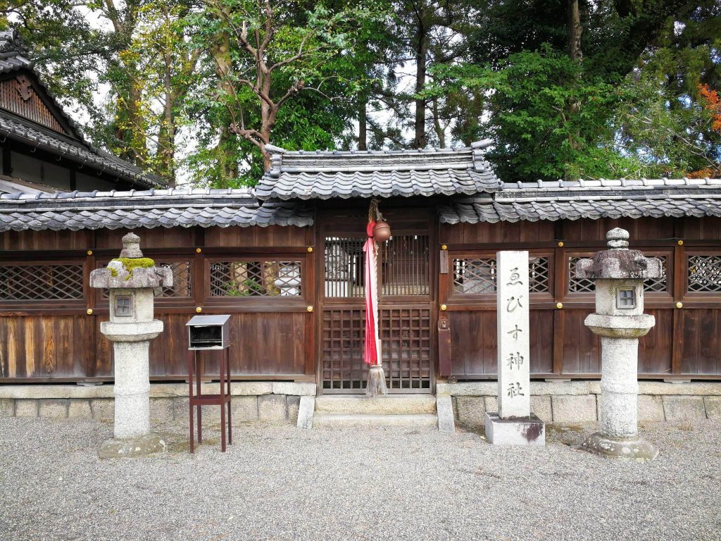 Tachiki Shrine: A Historic Shinto Shrine in Kusatsu, Japan 4 Tachiki Shrine