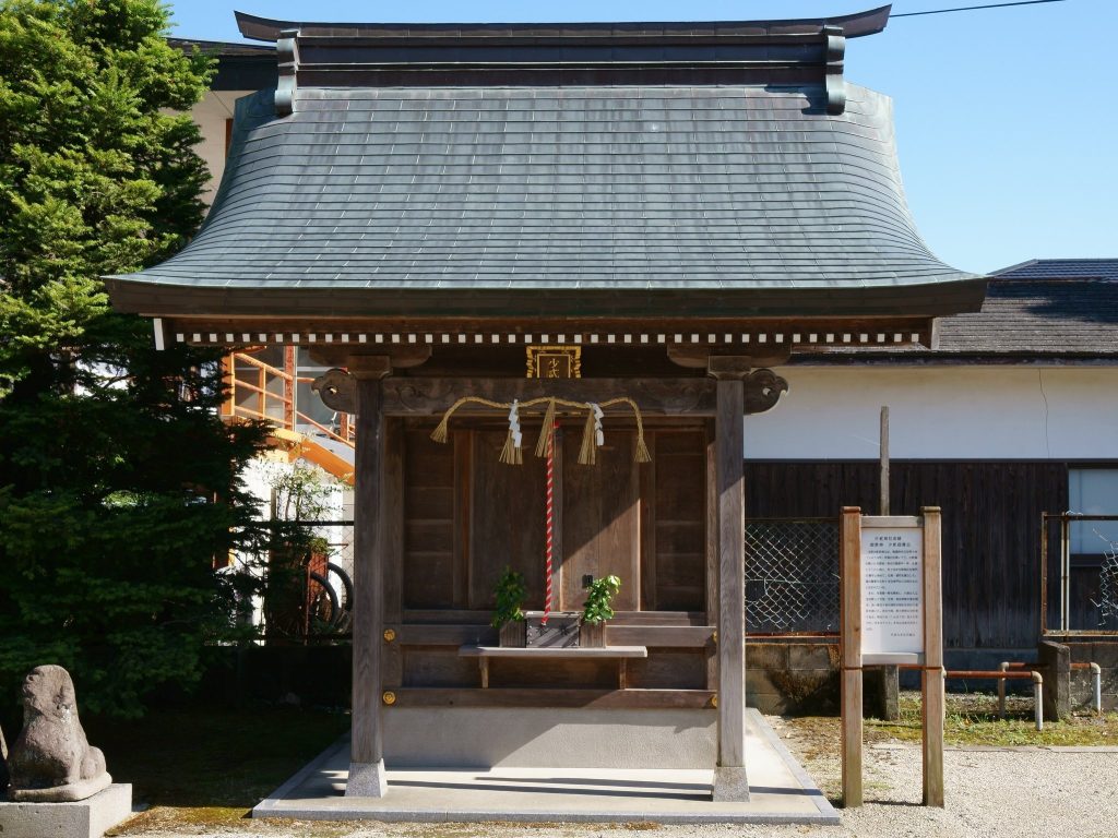 Yoka Shrine: A Historic Shinto Shrine in Saga, Japan 3 Yoka Shrine