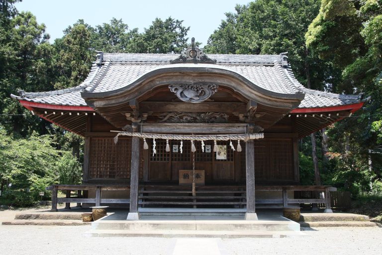 Kamikasuya Shrine: A Shinto Shrine in Isehara, Japan