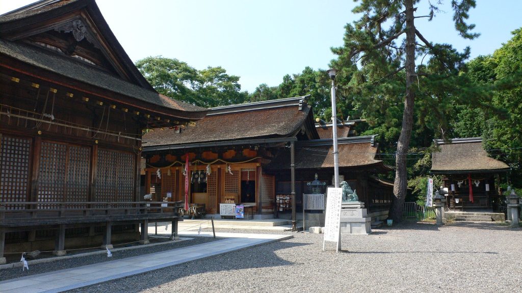 Nagahama Hachimangū: A Shinto Shrine and Former Buddhist-Shinto Complex in Japan 1 Nagahama Hachimangū