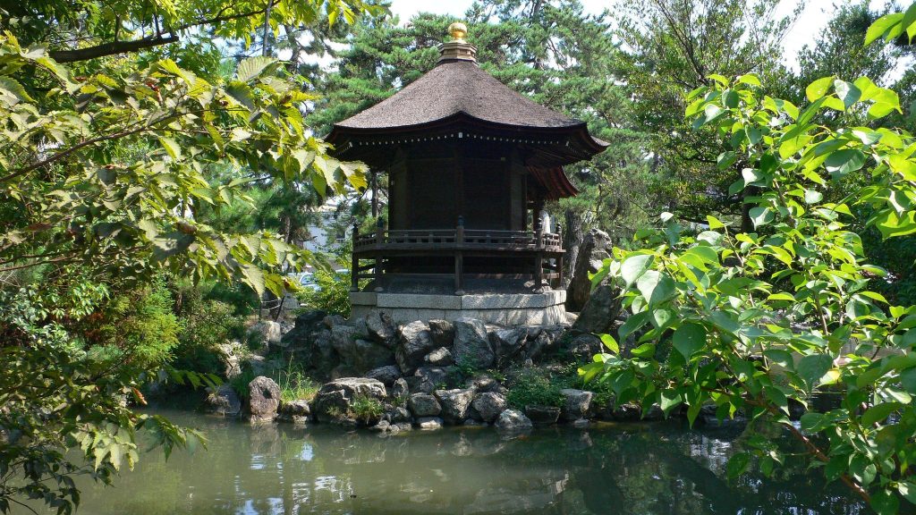 Nagahama Hachimangū: A Shinto Shrine and Former Buddhist-Shinto Complex in Japan 4 Nagahama Hachimangū