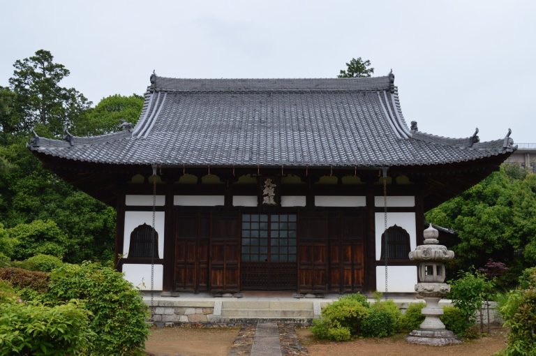 Shinnyo-ji Temple: A Rinzai Zen Temple in Kyoto