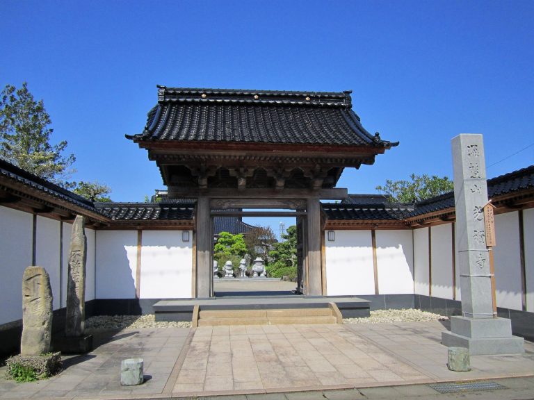 Kōzen-ji Temple: A Sōtō Zen Temple in Himi, Japan