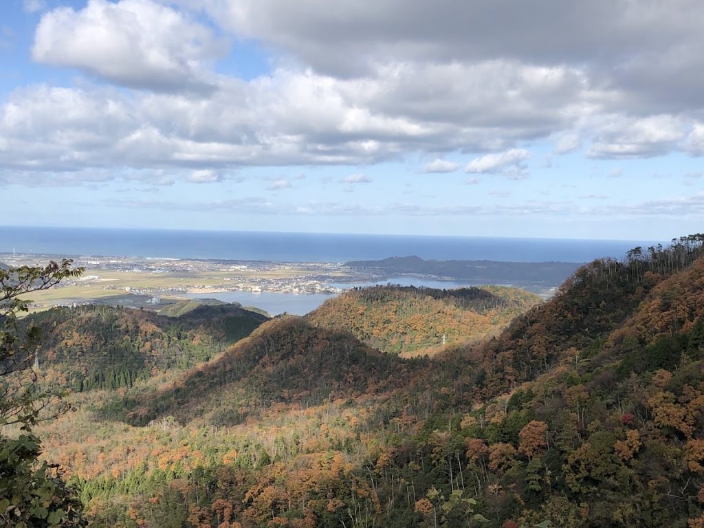 Ueshi Castle: A Medieval Mountain Fortress in Japan 3 Ueshi Castle