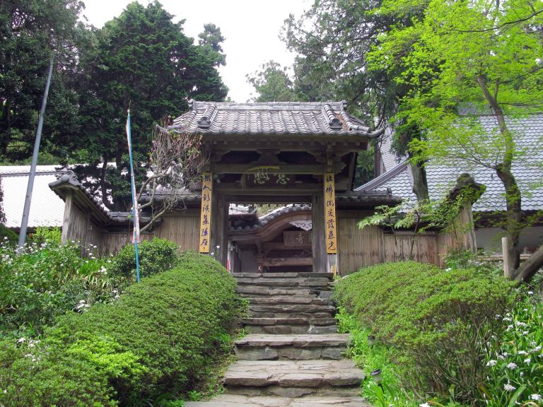 Jikō-ji Temple: A Tendai Buddhist Temple in Japan