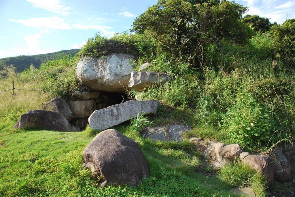 Musa Otsuka Kofun: A Late-Sixth-Century Burial Mound in Japan 4 Musa Otsuka Kofun