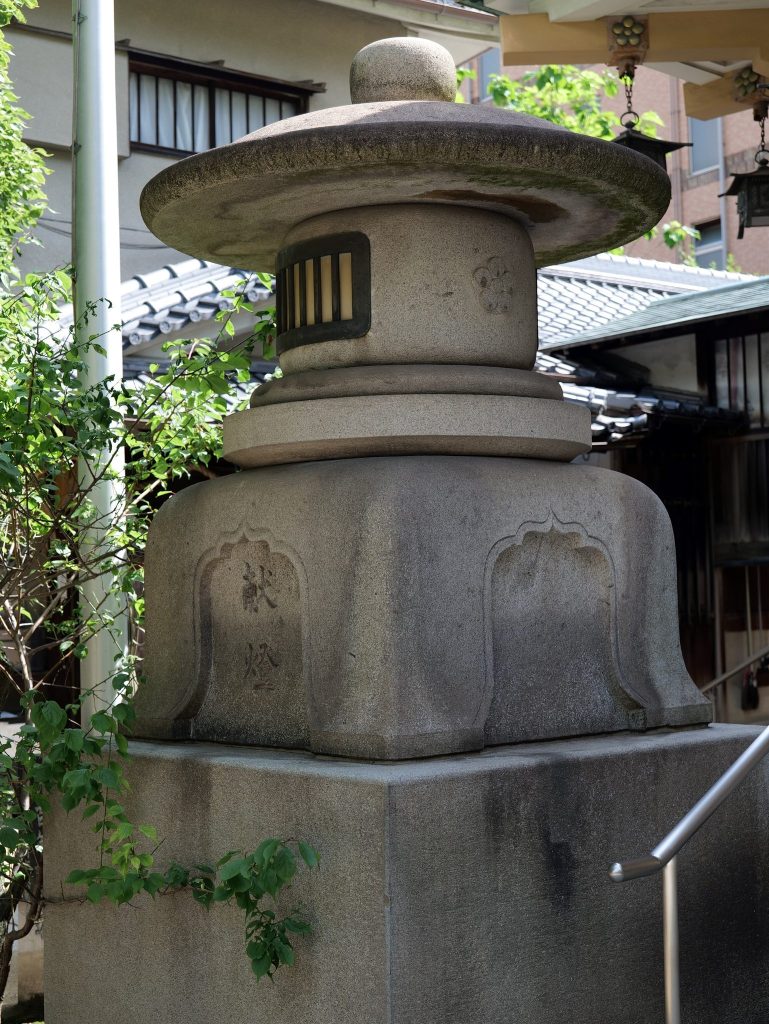 Tsunashiki Tenjinsha: A Shinto Shrine in Osaka 5 Tsunashiki Tenjinsha