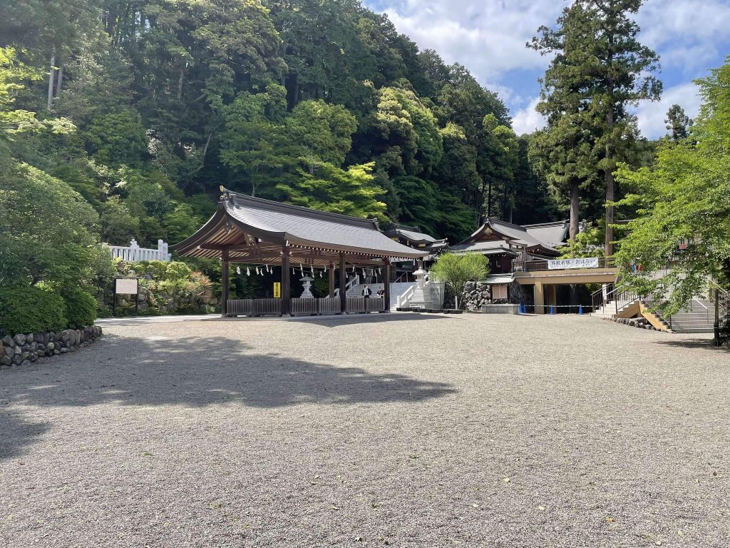 Koma Shrine: A Shinto Shrine Honoring Ko Yakgwang in Japan 5 Koma Shrine
