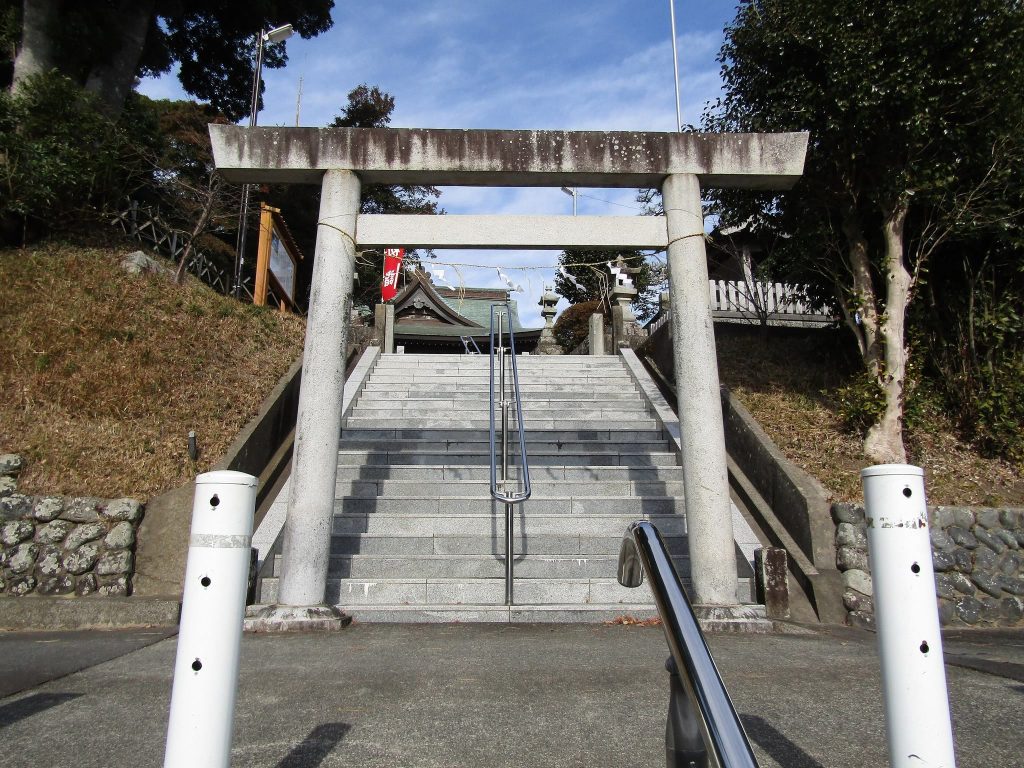 Takamatsu Shrine: A Kumano Shrine in Omaezaki, Japan 4 Takamatsu Shrine