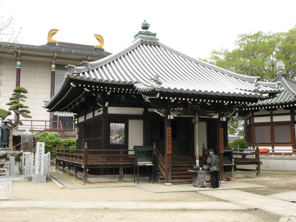 Taiseishōgun-ji Temple: A Buddhist Temple in Yao, Osaka 5 Taiseishōgun-ji Temple