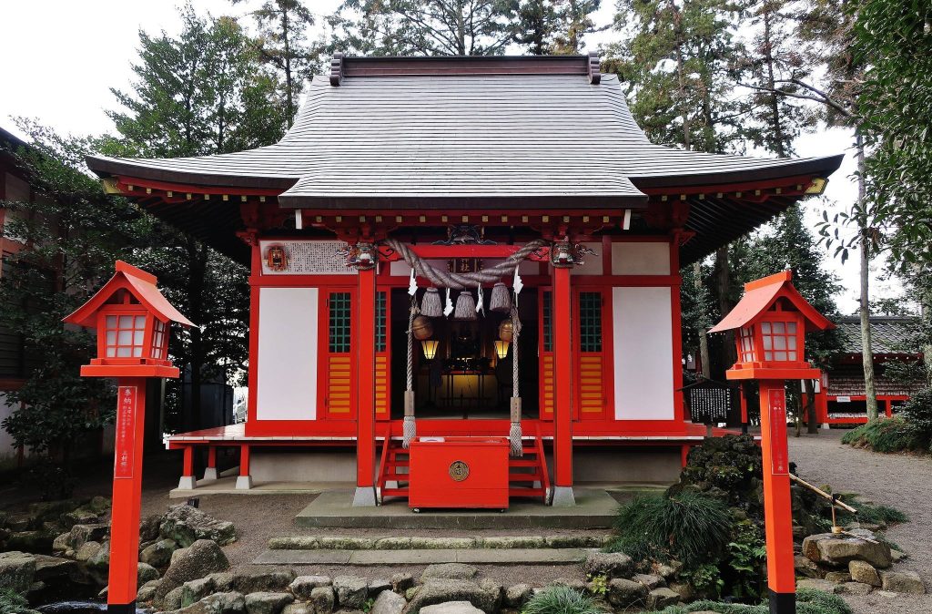Kanmuri Inari Shrine: A Shinto Shrine in Ota, Japan 5 Kanmuri Inari Shrine