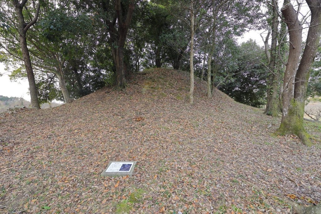 Magoshi-Nagahizuka Kofun: An Elite Kofun-Period Burial Mound in Japan 3 Magoshi-Nagahizuka Kofun