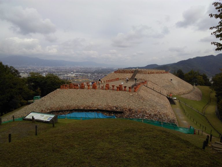 Hanishina Kofun Group: Keyhole-Shaped Burial Mounds in Japan
