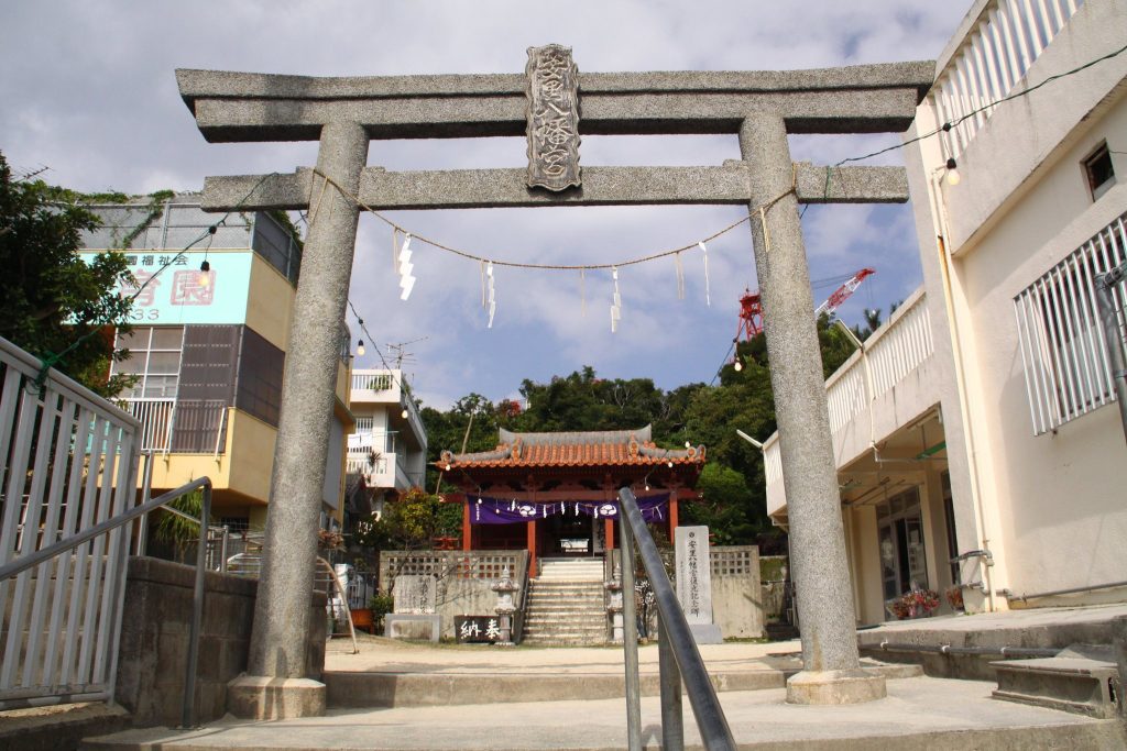 Asato Hachimangū: A Ryukyu Hachiman Shrine in Naha, Japan 3 Asato Hachimangū