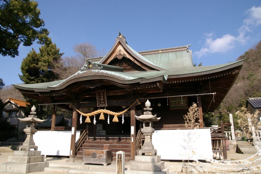 Itosaki Shrine: A Historic Hachiman Shrine in Mihara, Japan 3 Itosaki Shrine
