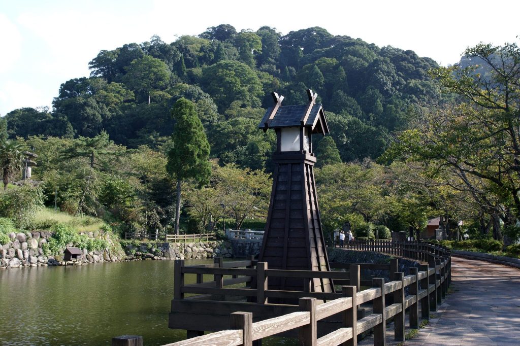Shikano Castle: A Japanese Hilltop Fortress in Tottori 2 Shikano Castle