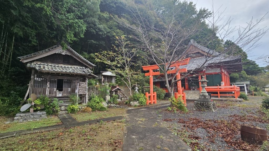 Fumon-ji: A Tendai Buddhist Temple in Kakegawa 2 Fumon-ji