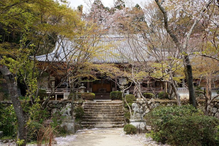 Shōji-ji Temple: A Tendai Buddhist Temple in Kyoto