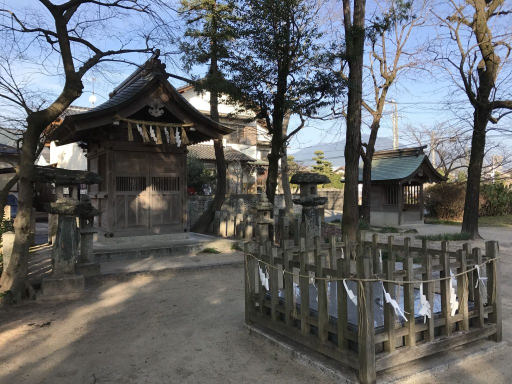 Enoki-sha: A Shinto Shrine Marking Sugawara no Michizane’s Exile 3 Enoki-sha