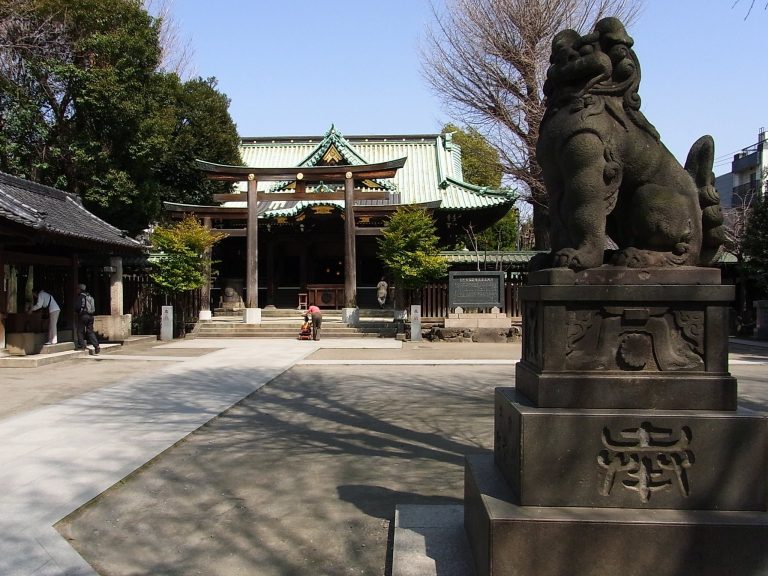 Ushijima Shrine: A Historic Shinto Guardian Shrine in Tokyo