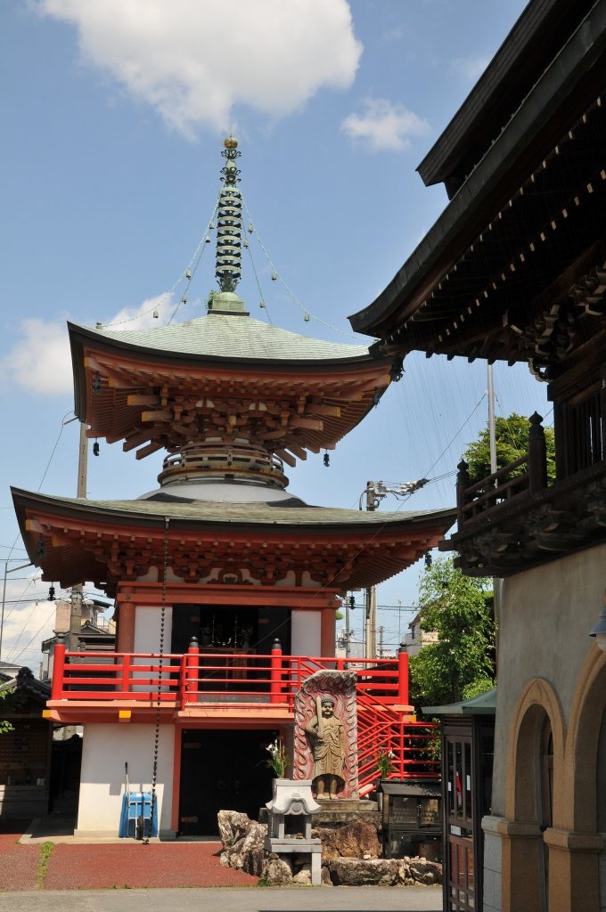 Anraku-ji Temple: A Buddhist Temple and Inner Temple of Shikoku 4 Anraku-ji Temple