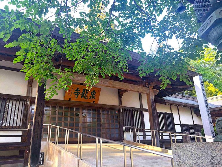 Senryu-ji Temple, Hokuto: A Buddhist Temple and Family Memorial Site