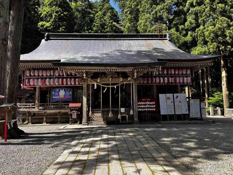 Shiwa Inari Shrine: A Historic Inari Sanctuary in Japan