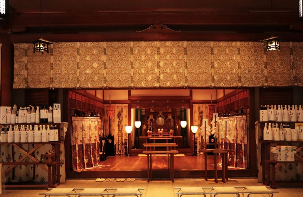 Katori Shrine: A Shinto Shrine of Martial Protection in Tokyo 1 Katori Shrine
