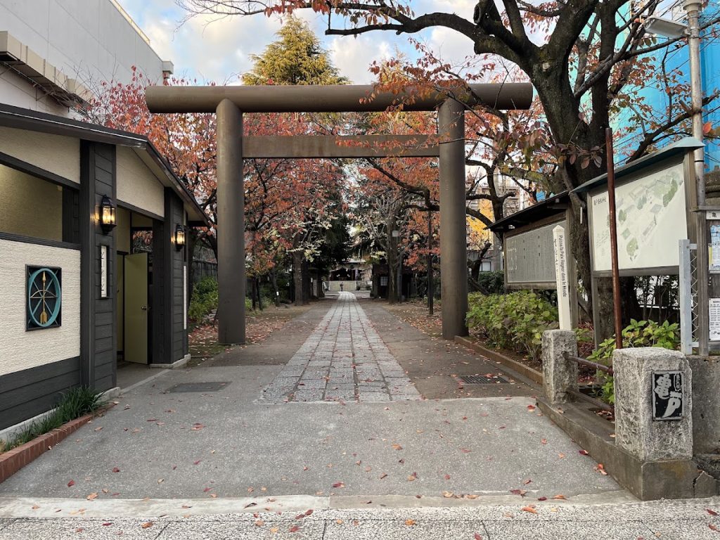 Katori Shrine: A Shinto Shrine of Martial Protection in Tokyo 4 Katori Shrine